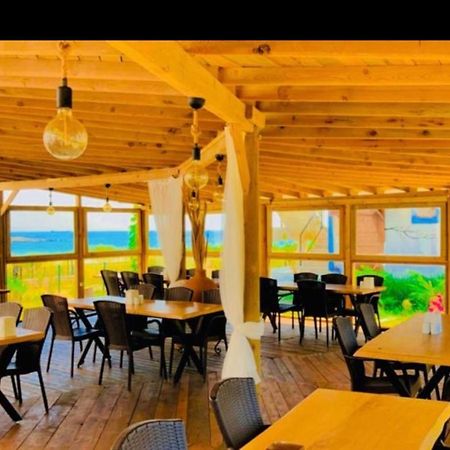 Sukha Inn Hotel & Beach Бозджаада Екстер'єр фото