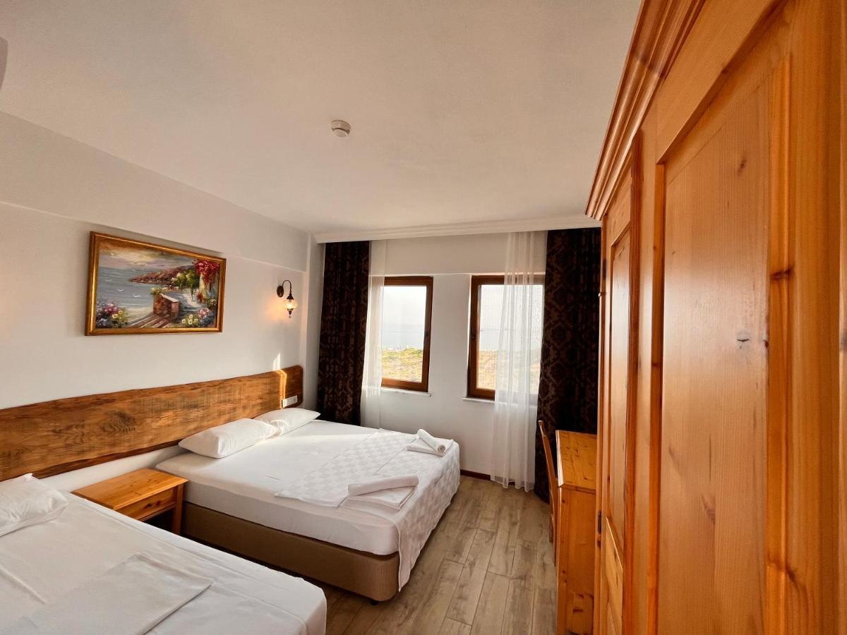 Sukha Inn Hotel & Beach Бозджаада Екстер'єр фото