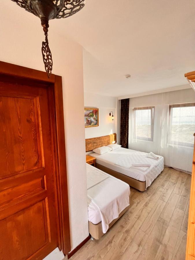 Sukha Inn Hotel & Beach Бозджаада Екстер'єр фото