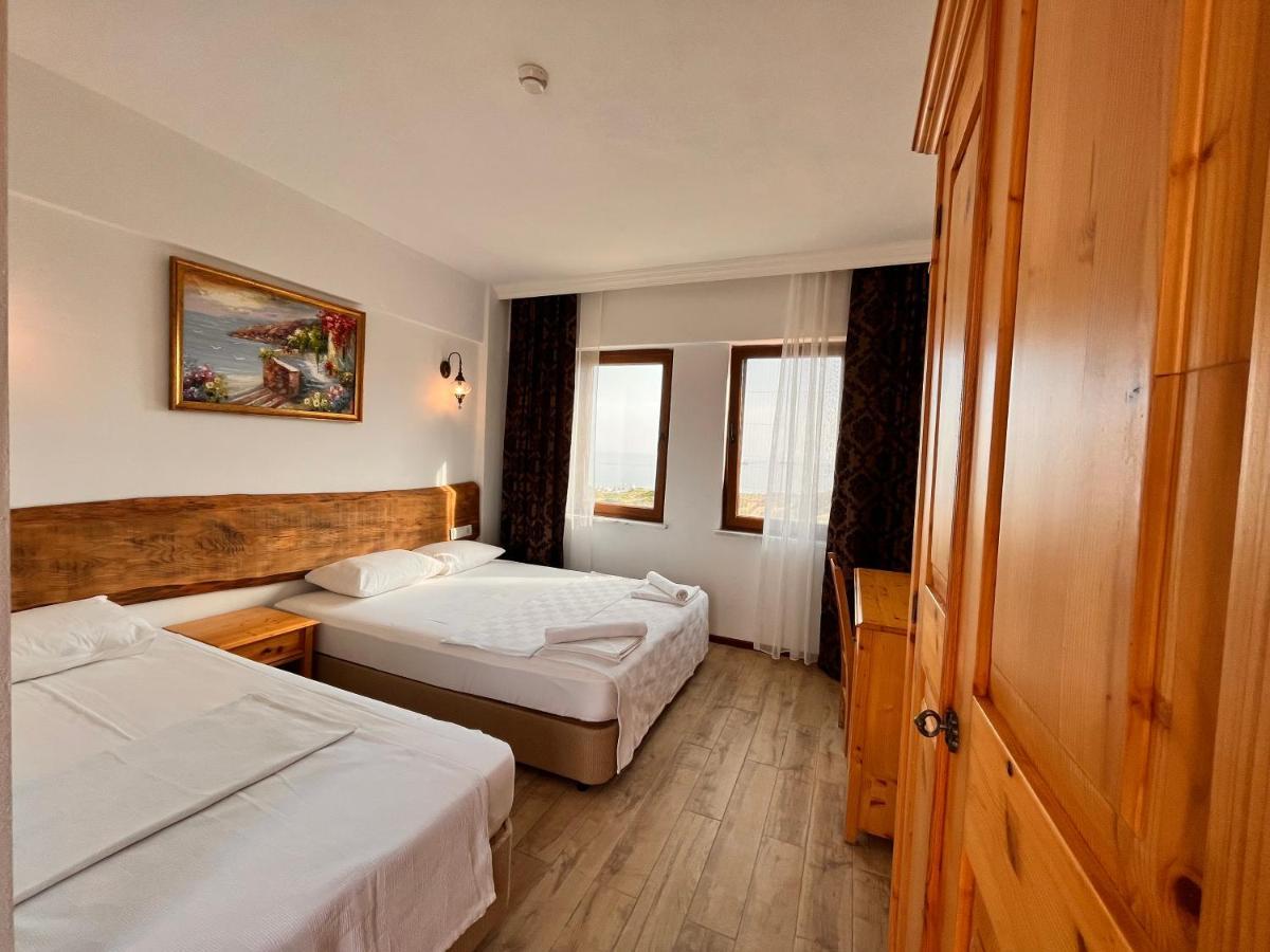 Sukha Inn Hotel & Beach Бозджаада Екстер'єр фото