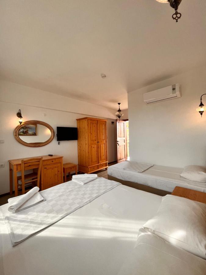 Sukha Inn Hotel & Beach Бозджаада Екстер'єр фото