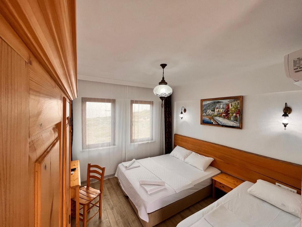 Sukha Inn Hotel & Beach Бозджаада Екстер'єр фото